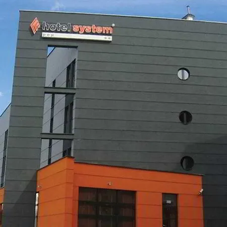 System Szálloda